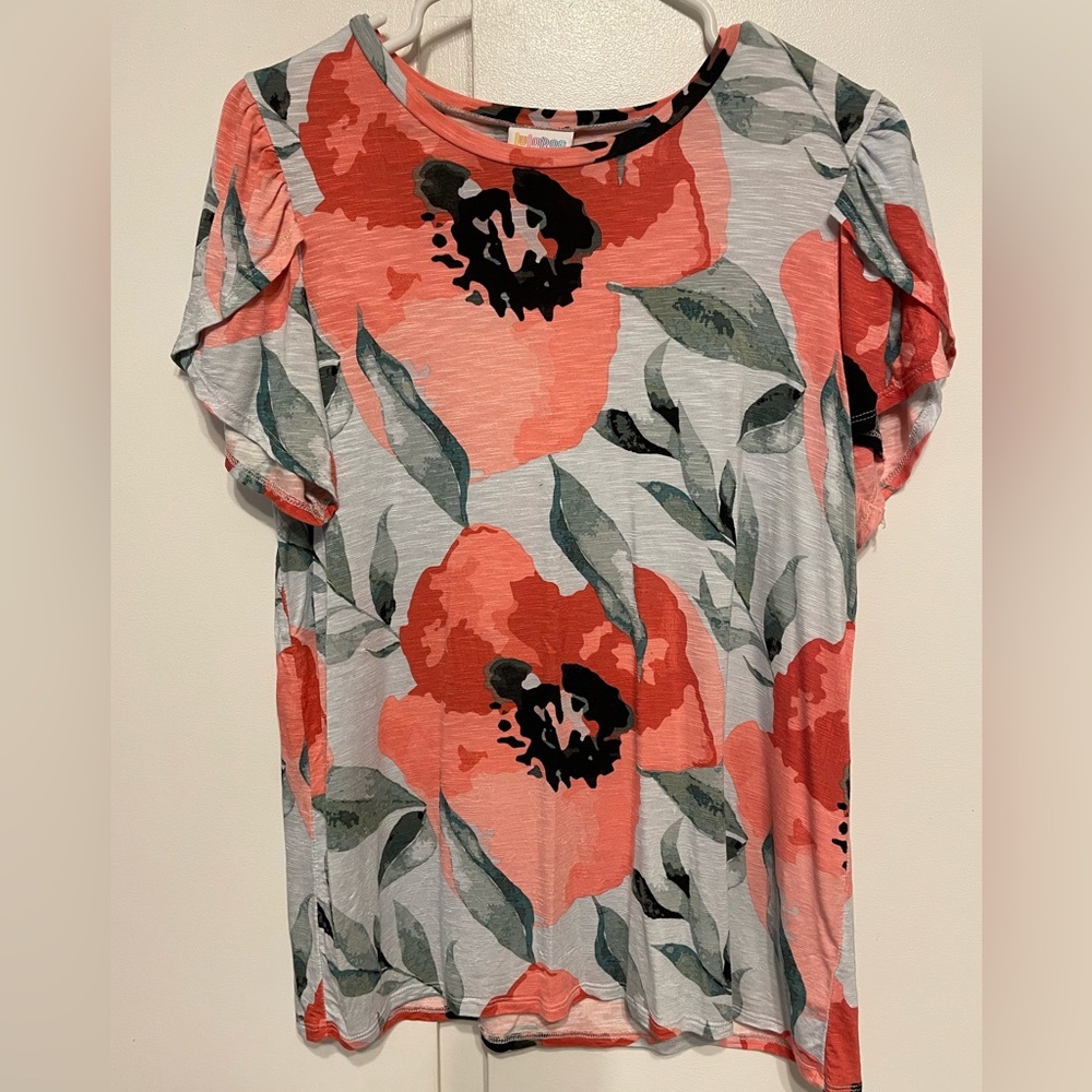 LulaRoe Olive Tulip Sleeve Top, size M